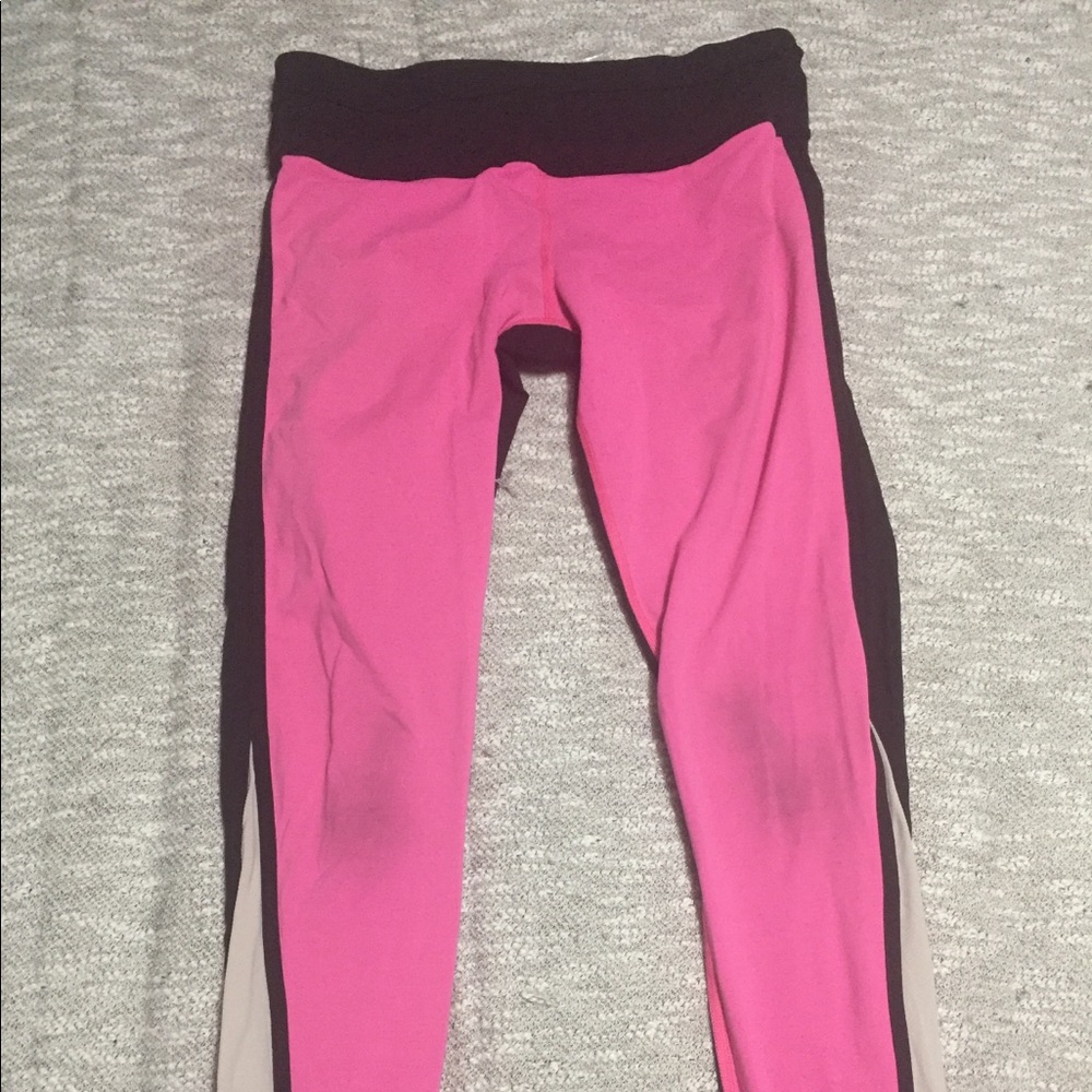 Lululemon size 6 leggings